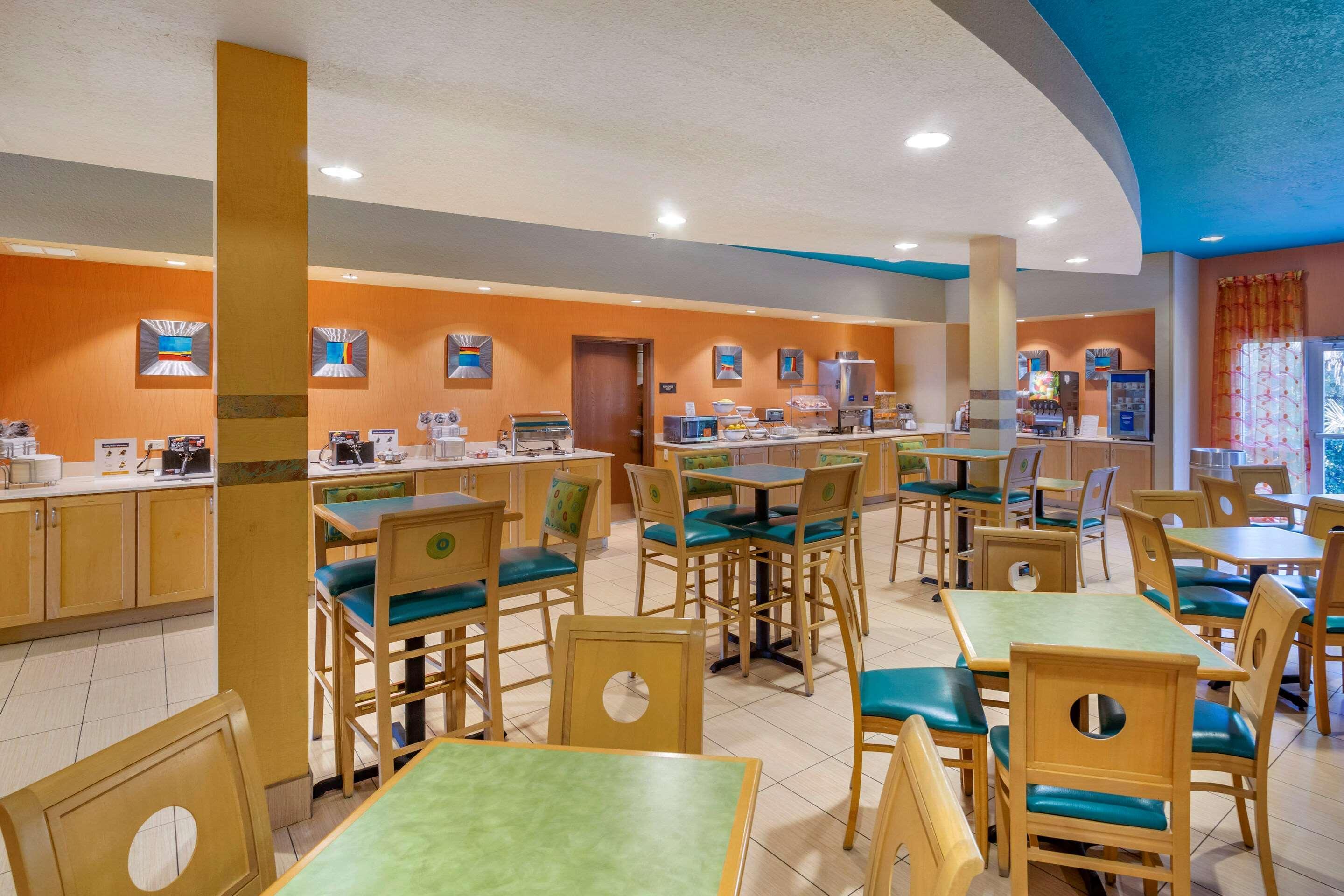 Hampton Inn By Hilton Tampa Fairgrounds Casino Mango Экстерьер фото